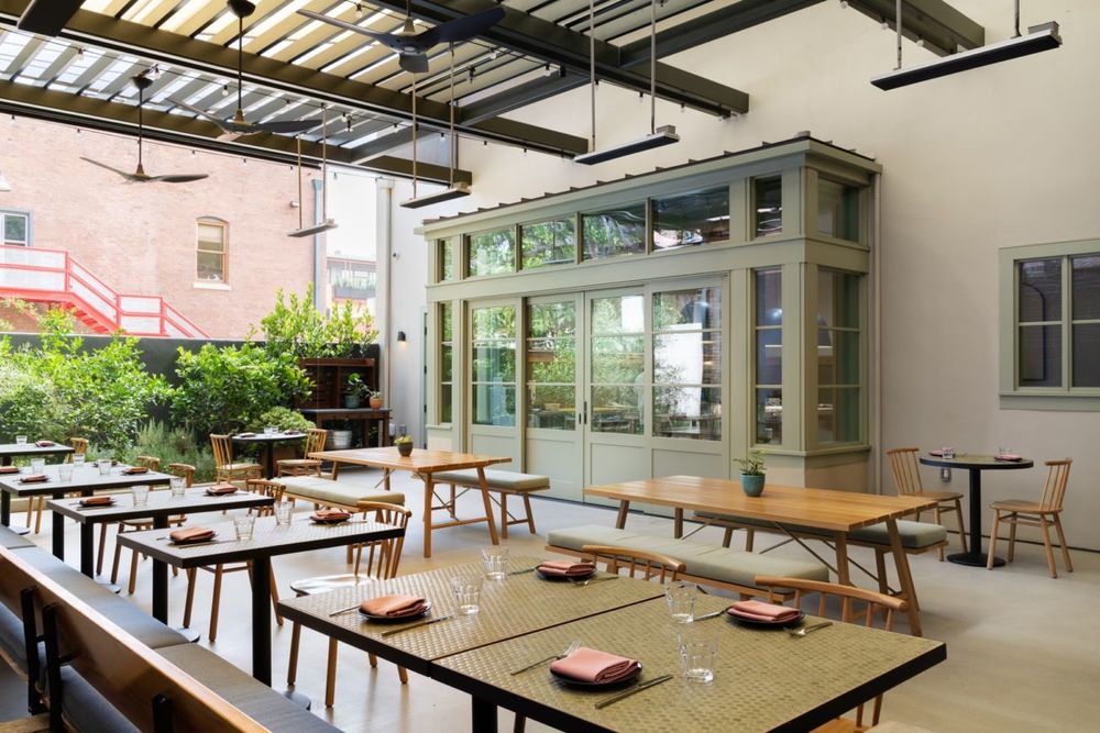 历史建筑改造 | Agnes Restaurant & Cheesery 西餐厅的现代与传统完美融合