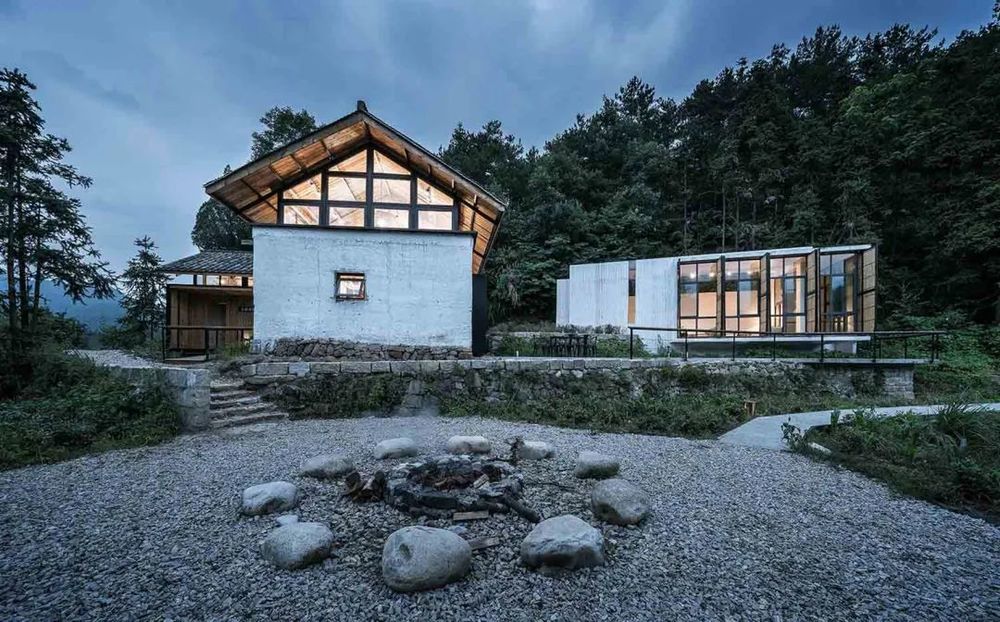 安徽霍山太阳乡书院 | 稻田之上的生产性景观与室内设计