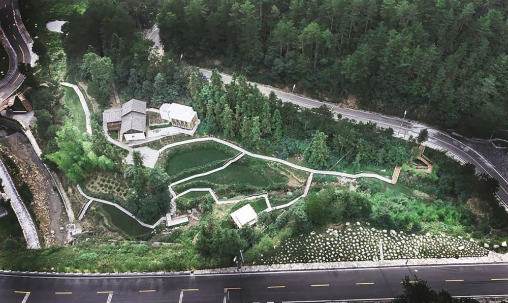 安徽霍山太阳乡书院 | 稻田之上的生产性景观与室内设计