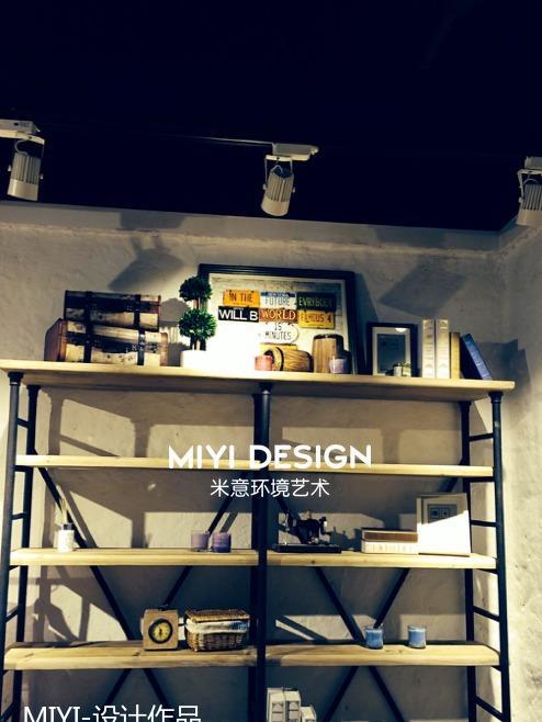 工业风--女装店