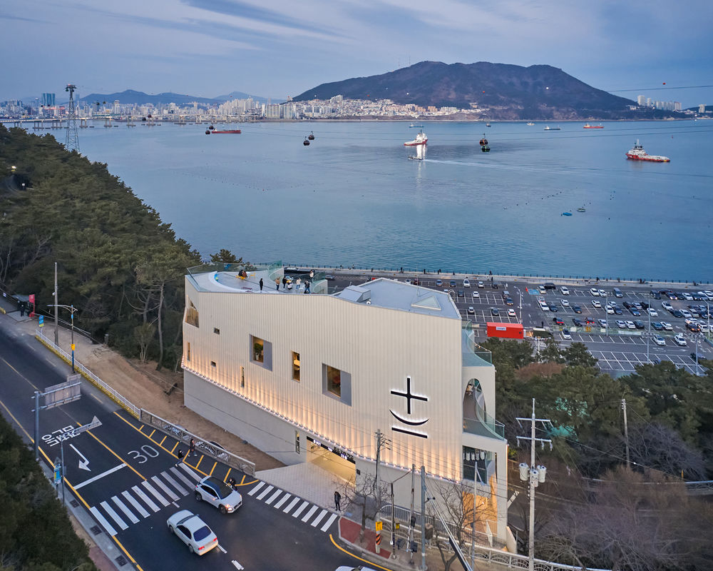 Sense of the Sea Café | 韩国 Busan 海岸半圆形建筑设计