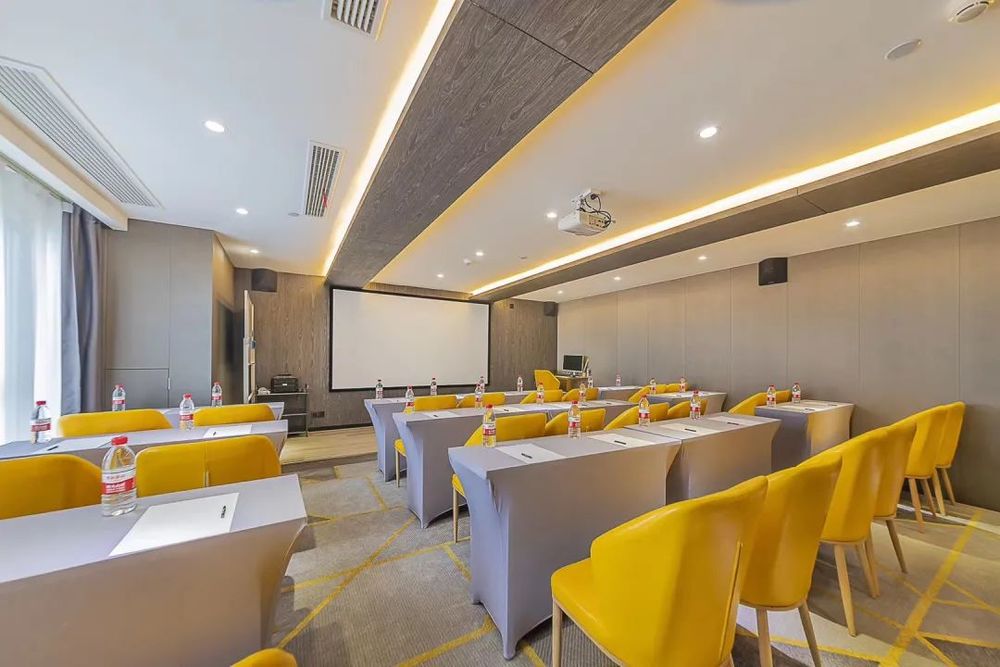 汇捷酒店 | 现代简约与自然和谐的空间美学