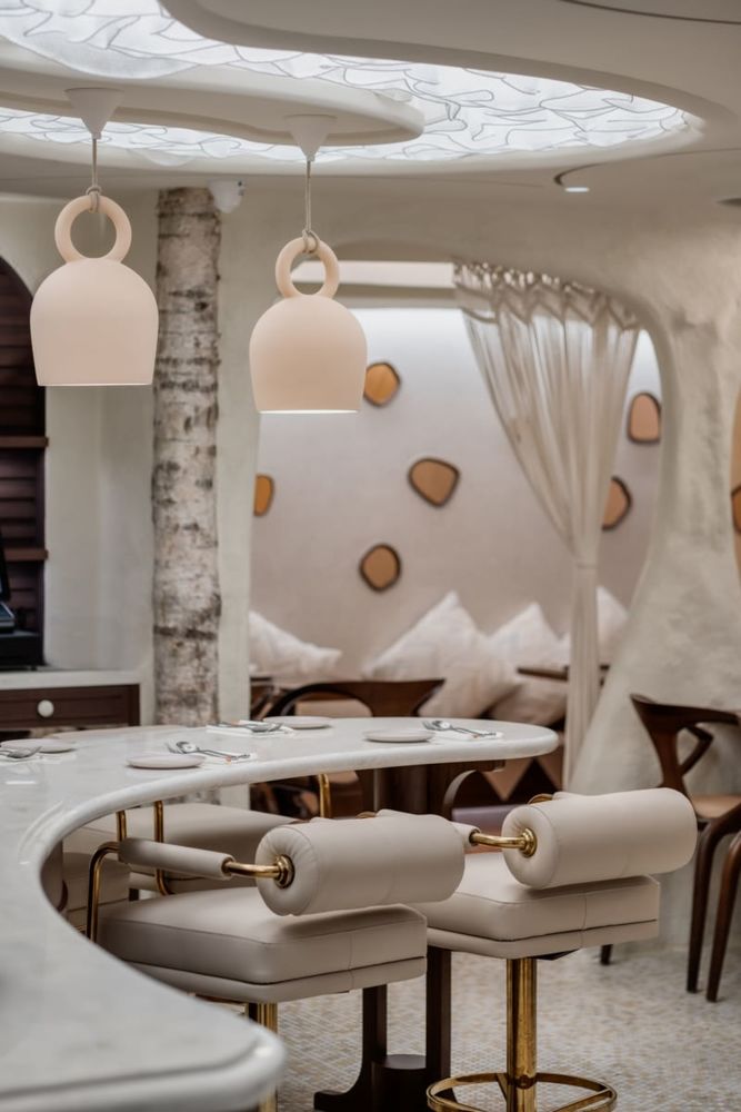 Dabpa Artisan Restaurant | 以乳湖为灵感的诗意餐厅设计