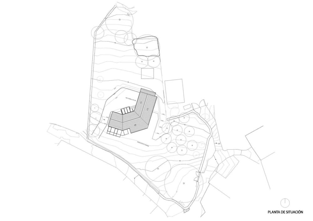 西班牙 Cachóns 被动式住宅 | 农村景观中的绿色建筑