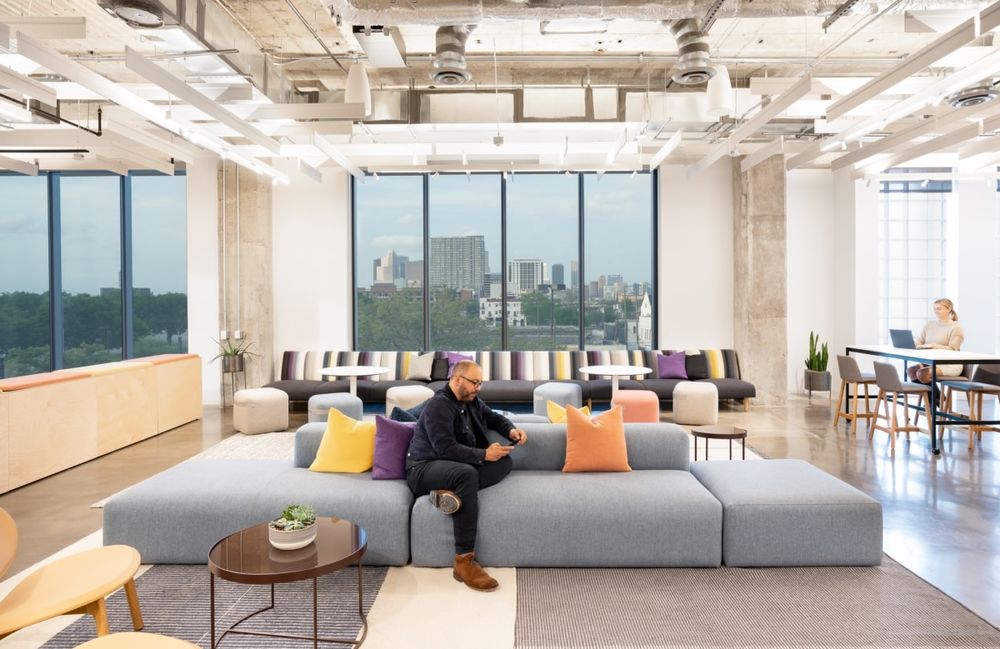 Gensler 设计 Chevron 休斯顿办公室，展现科技与网络主题