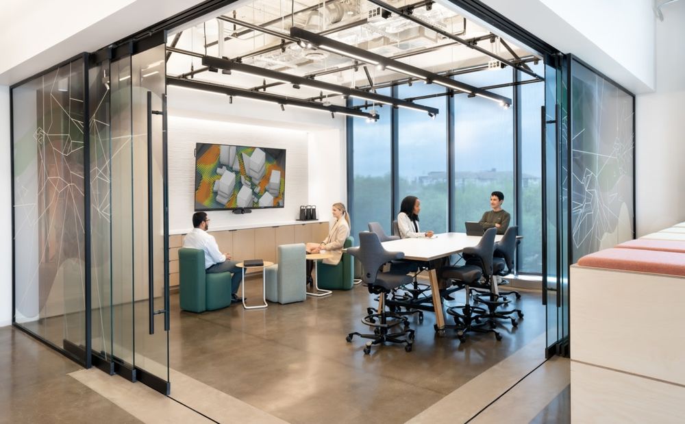 Gensler 设计 Chevron 休斯顿办公室，展现科技与网络主题