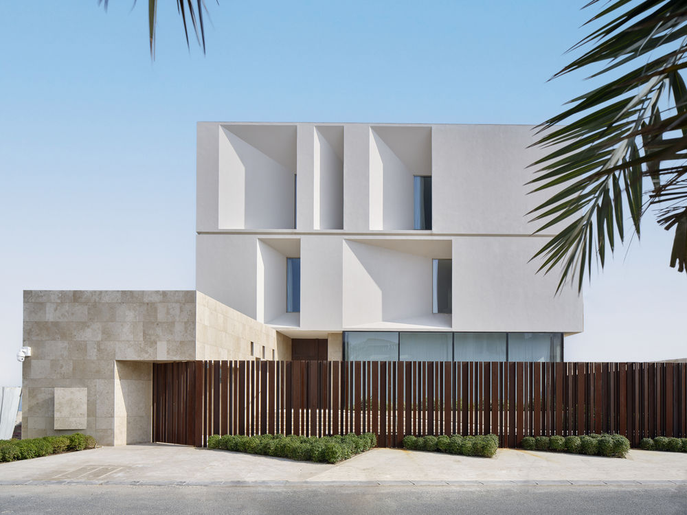 Alhumaidhi Architects 打造独特海滨别墅 Reborn House