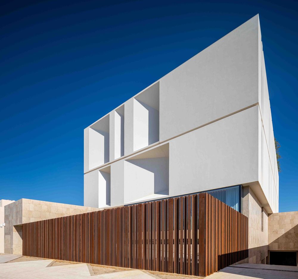 Alhumaidhi Architects 打造独特海滨别墅 Reborn House