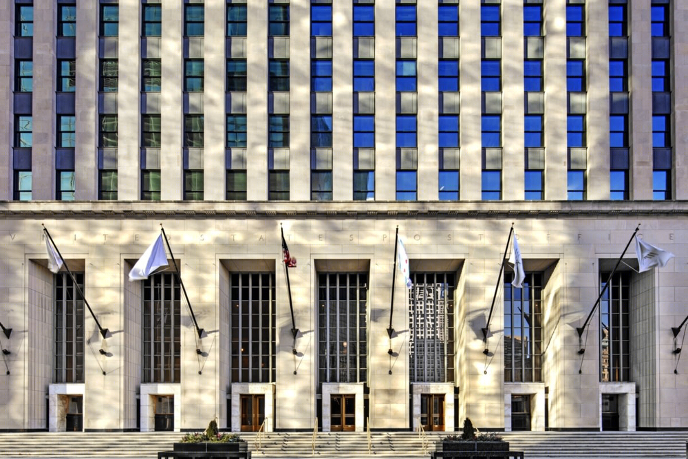Gensler 重塑芝加哥地标建筑 | The Post Office 办公楼奢华配套空间