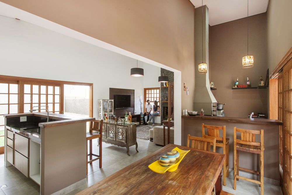 巴西 Laguna House | 融入自然的木石 Chalet