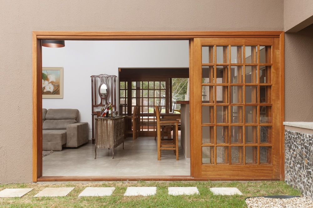 巴西 Laguna House | 融入自然的木石 Chalet