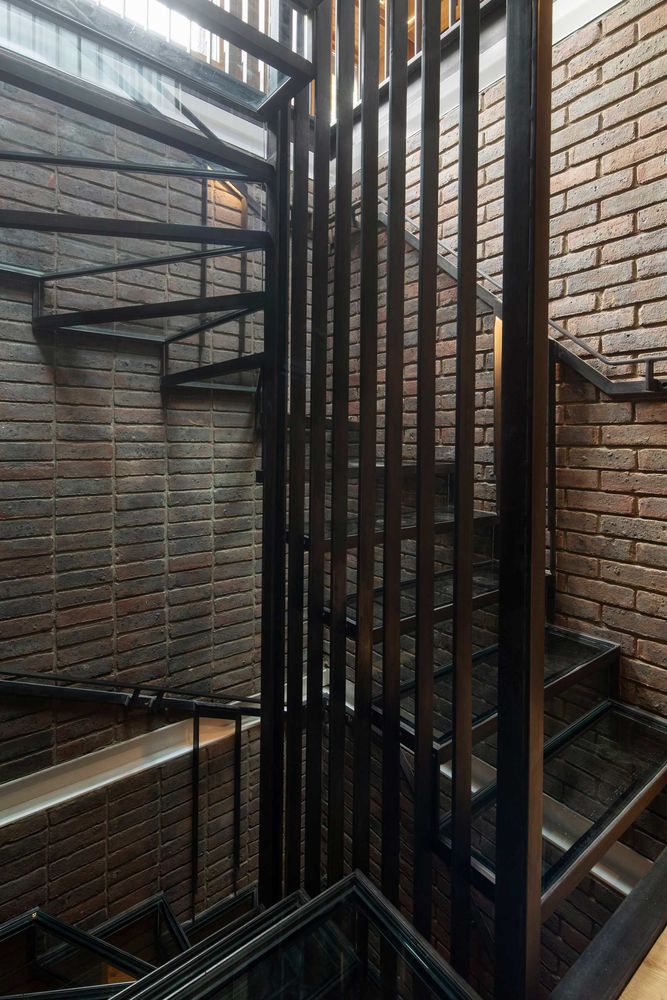 Southwark Brick House | 旧砖墙与新木纹的完美融合