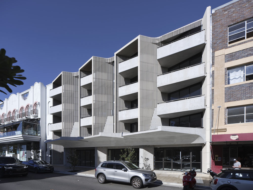 悉尼邦迪海滩的雕塑建筑 | Pipi 住宅楼