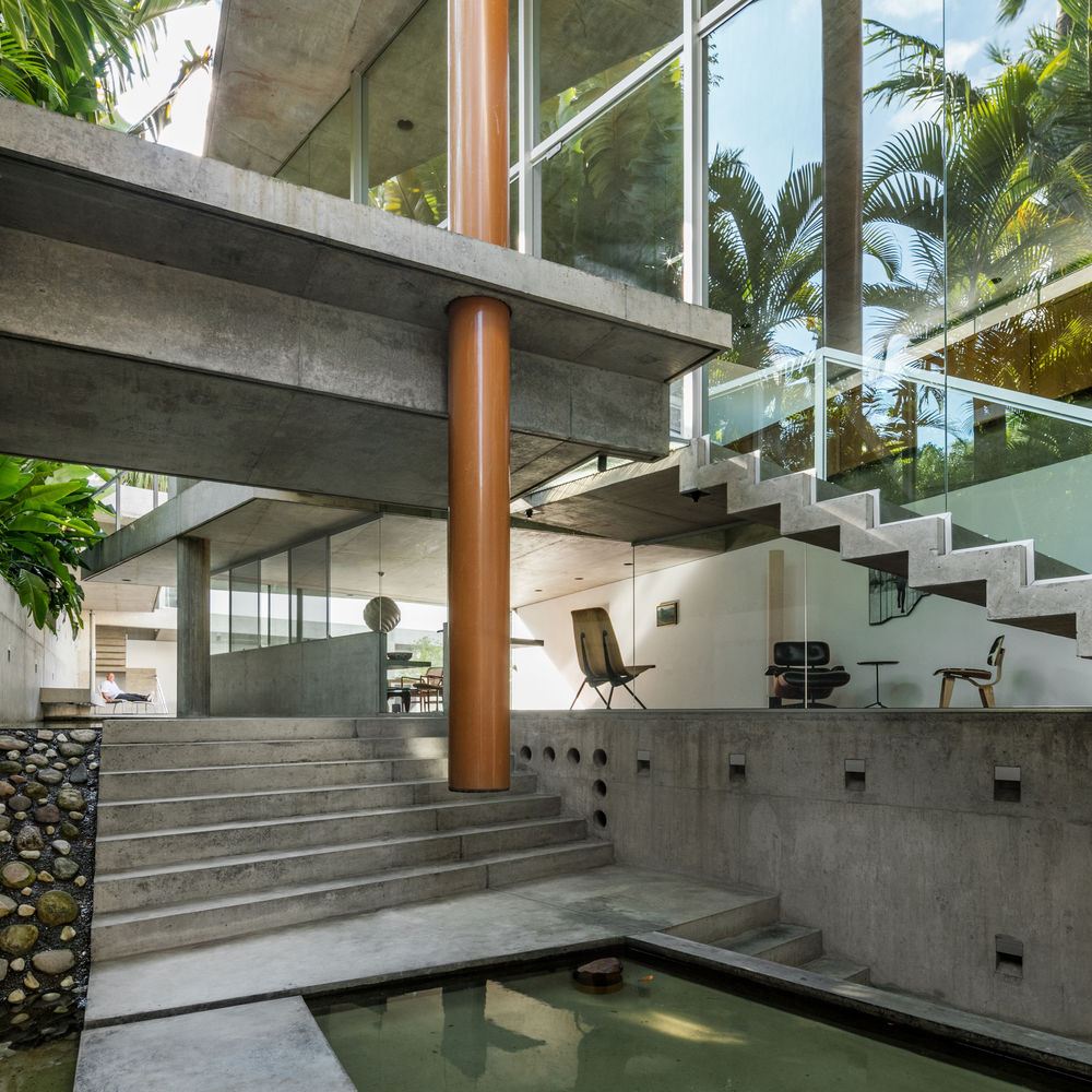 米兰之家旁的 Acayaba Elito House