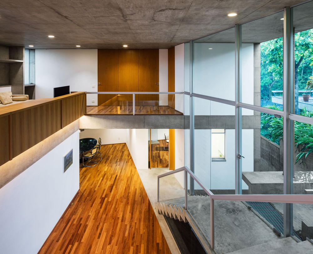 米兰之家旁的 Acayaba Elito House