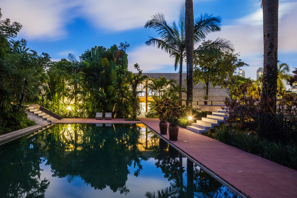 米兰之家旁的 Acayaba Elito House