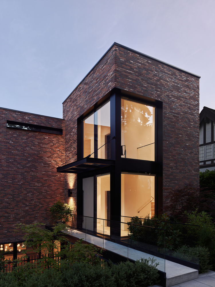 温哥华 Nanton Residence | 现代砖石别墅的完美融合
