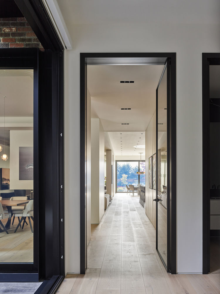 温哥华 Nanton Residence | 现代砖石别墅的完美融合