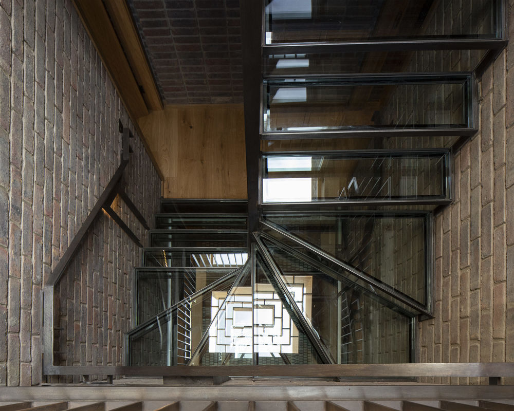Southwark Brick House | 旧砖墙与新木纹的完美融合