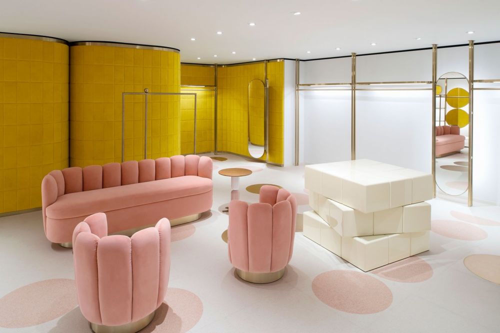 香港 Red Valentino 旗舰店，India Mahdavi 的现代时尚梦