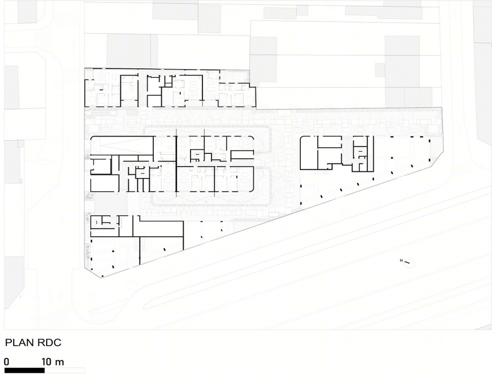 Courbes 公寓楼 | 柔美弧线唤醒城市街区