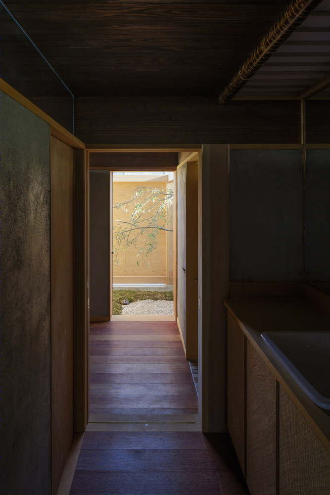 日本福冈 Chikugo 平原简约现代住宅设计