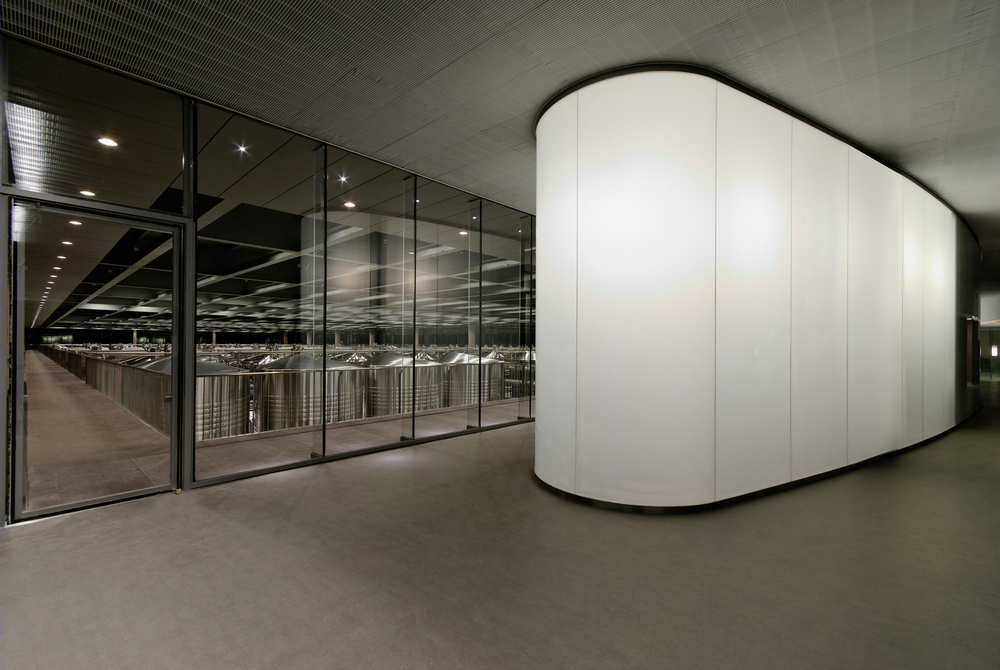 Moët & Chandon 酒庄，打造透明发酵空间