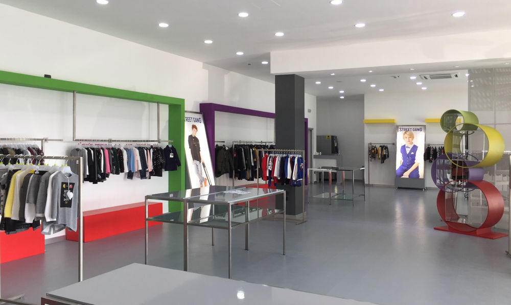Show-Room_Tbt