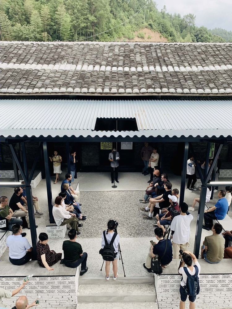 福建前汾溪村农村艺术中心——融入自然的开放式设计