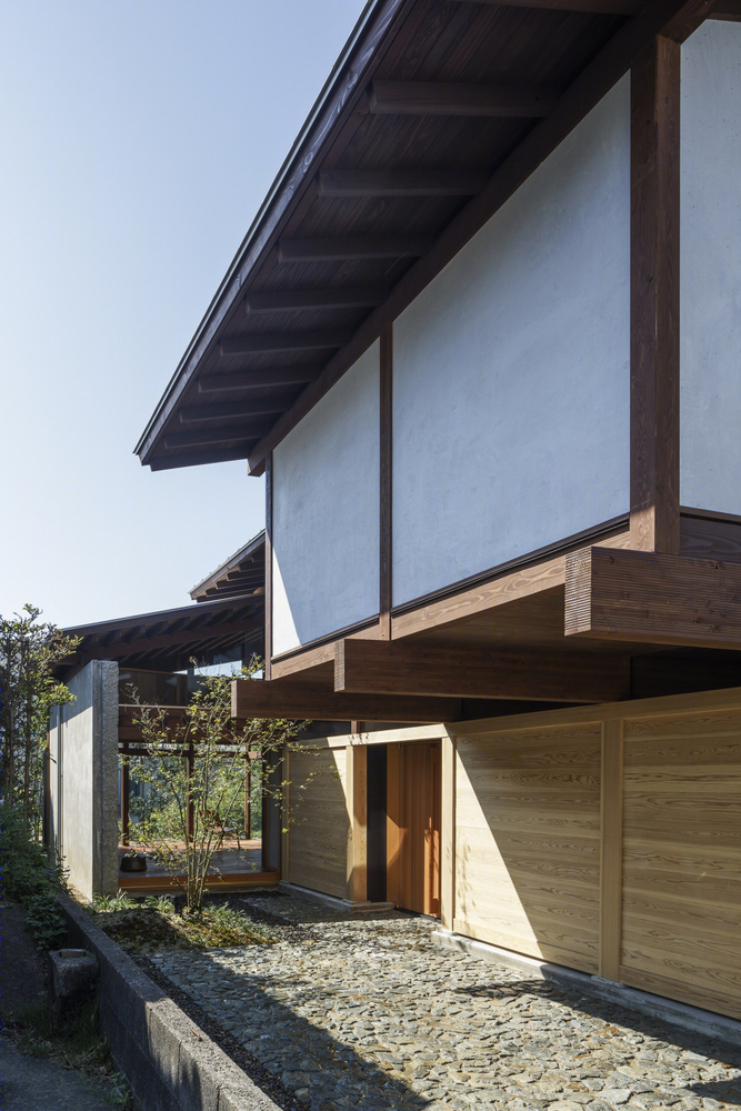 日本福冈 Chikugo 平原简约现代住宅设计