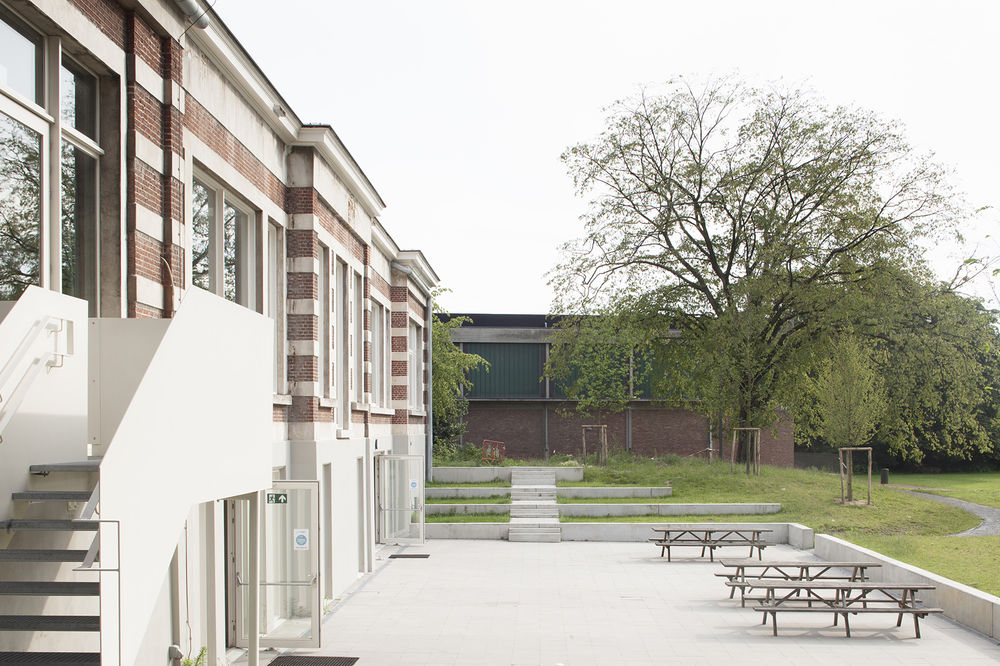 历史城堡变身现代学校 | Groenendaal 学院的创意改造