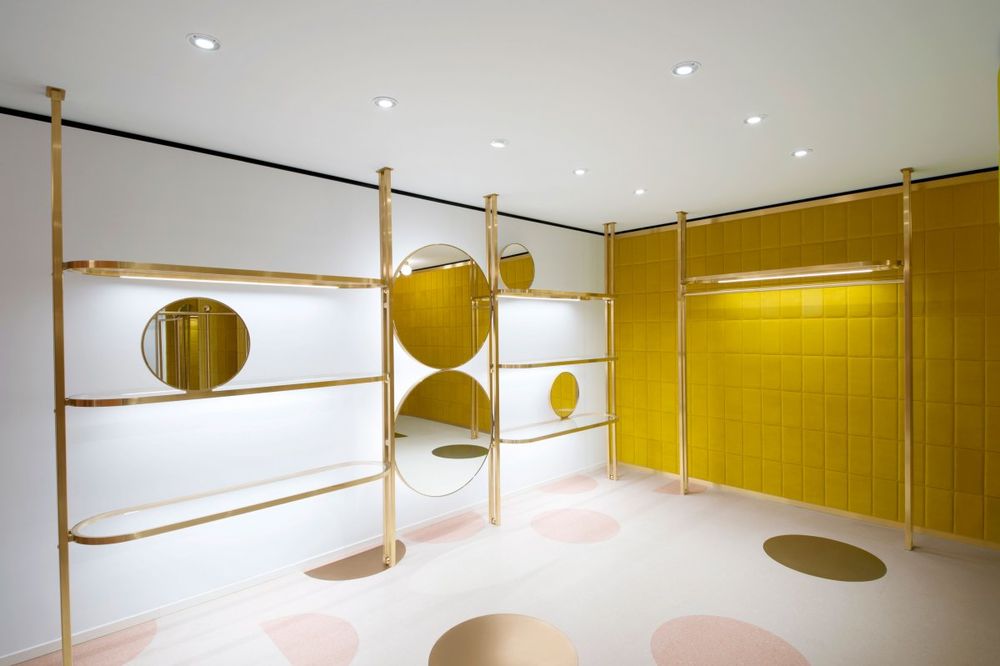 香港 Red Valentino 旗舰店，India Mahdavi 的现代时尚梦