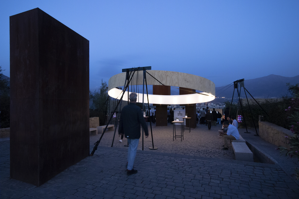 智利“建筑年度奖”BEKR Pavilion——倾斜的木环构造，打造独特空间