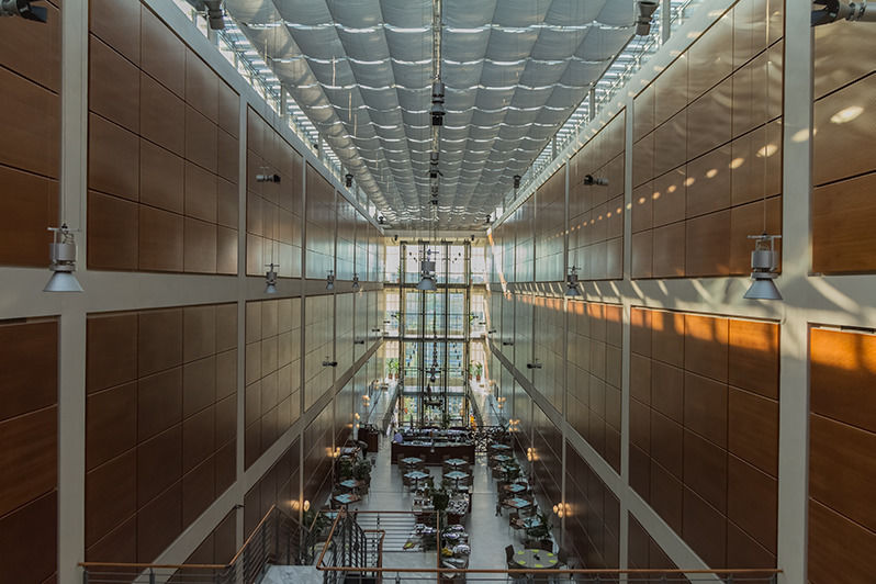 变废为宝—— Lingotto 汽车工厂的室内设计重生