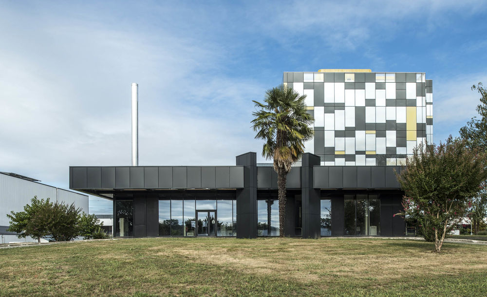 LCR ARCHITECTES 重塑欧瑞利斯总部，呈现环保科技美学