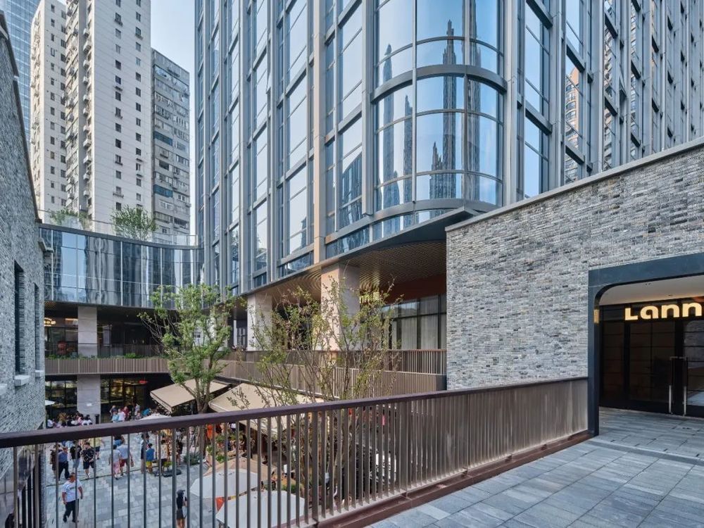 鸿寿坊 | 里弄式商业的城市更新实践
