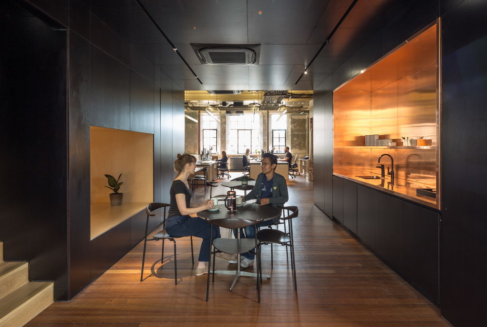 翻新传奇 | 伦敦建筑师 Squire & Partners 打造 Brixton 百货新生命