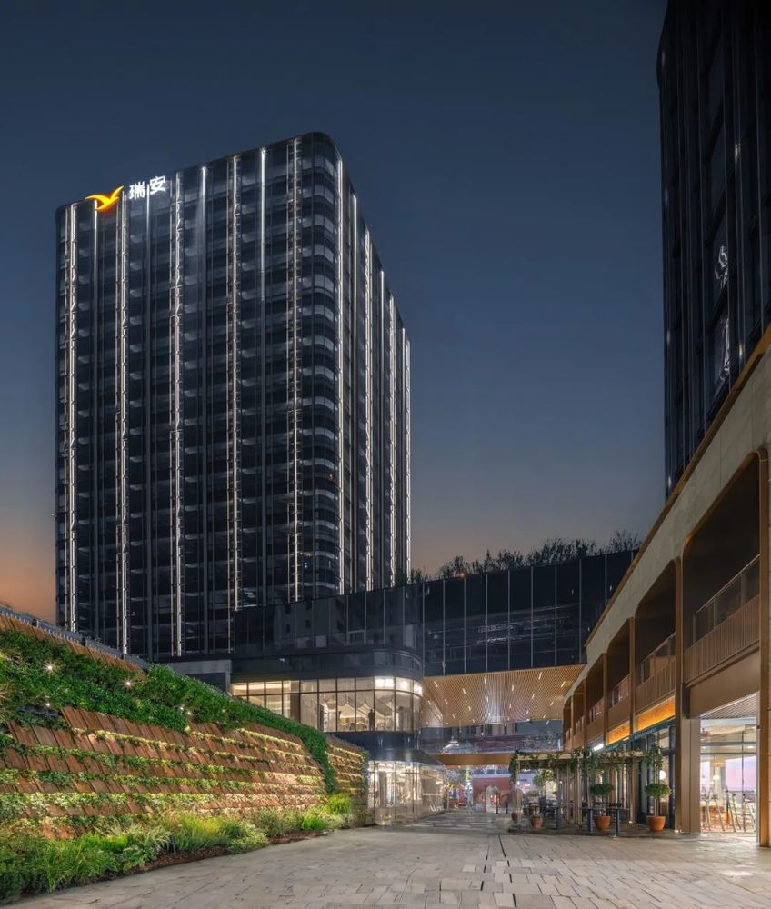 鸿寿坊 | 里弄式商业的城市更新实践