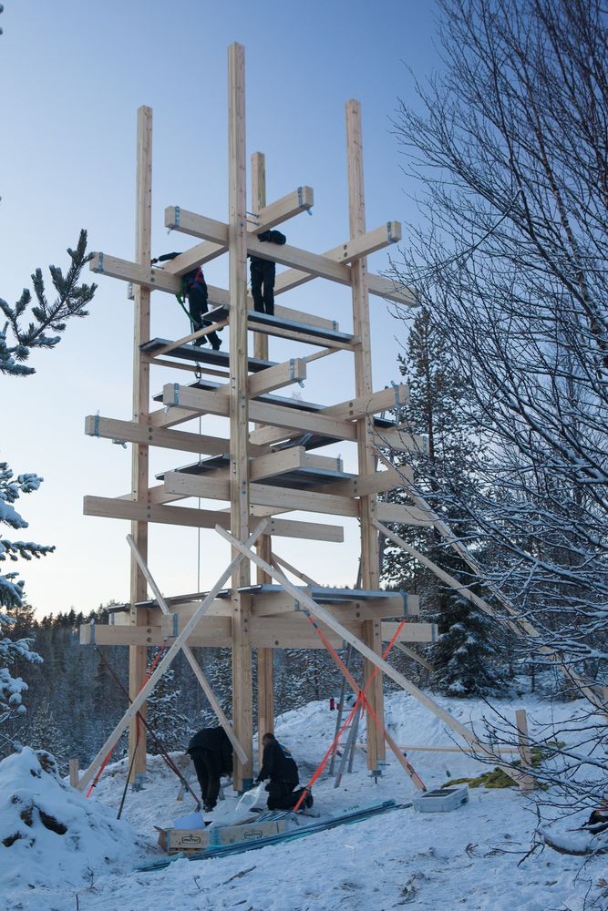 挪威 Moose Tower——融入自然的观鹿玻璃塔