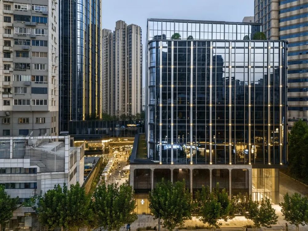 鸿寿坊 | 里弄式商业的城市更新实践