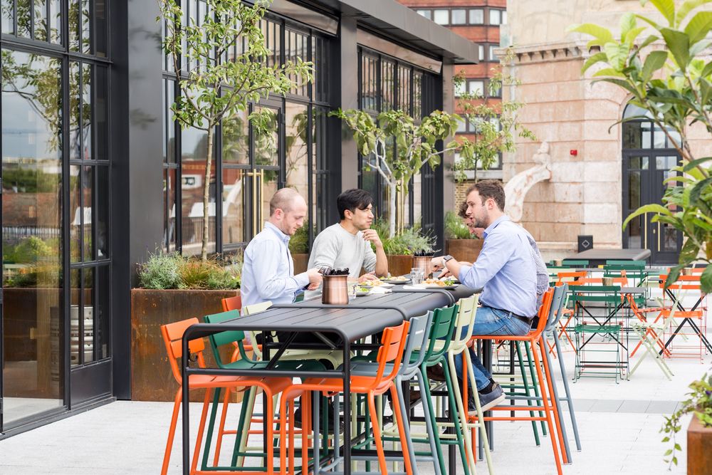 翻新传奇 | 伦敦建筑师 Squire & Partners 打造 Brixton 百货新生命