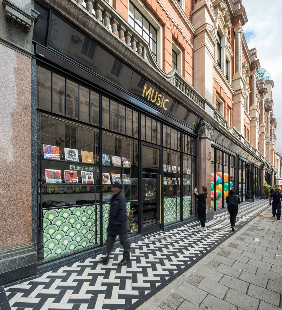 翻新传奇 | 伦敦建筑师 Squire & Partners 打造 Brixton 百货新生命