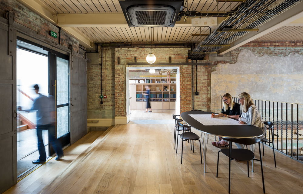 翻新传奇 | 伦敦建筑师 Squire & Partners 打造 Brixton 百货新生命