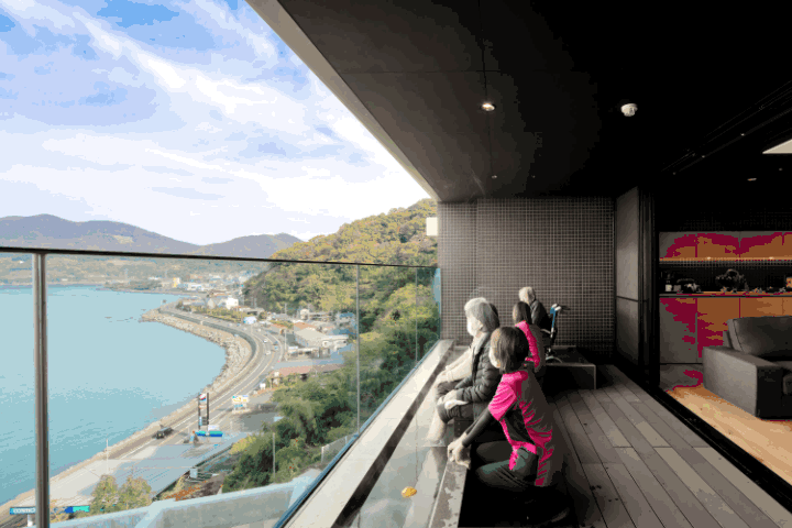 海畔温泉，日比野设计的养老院革新