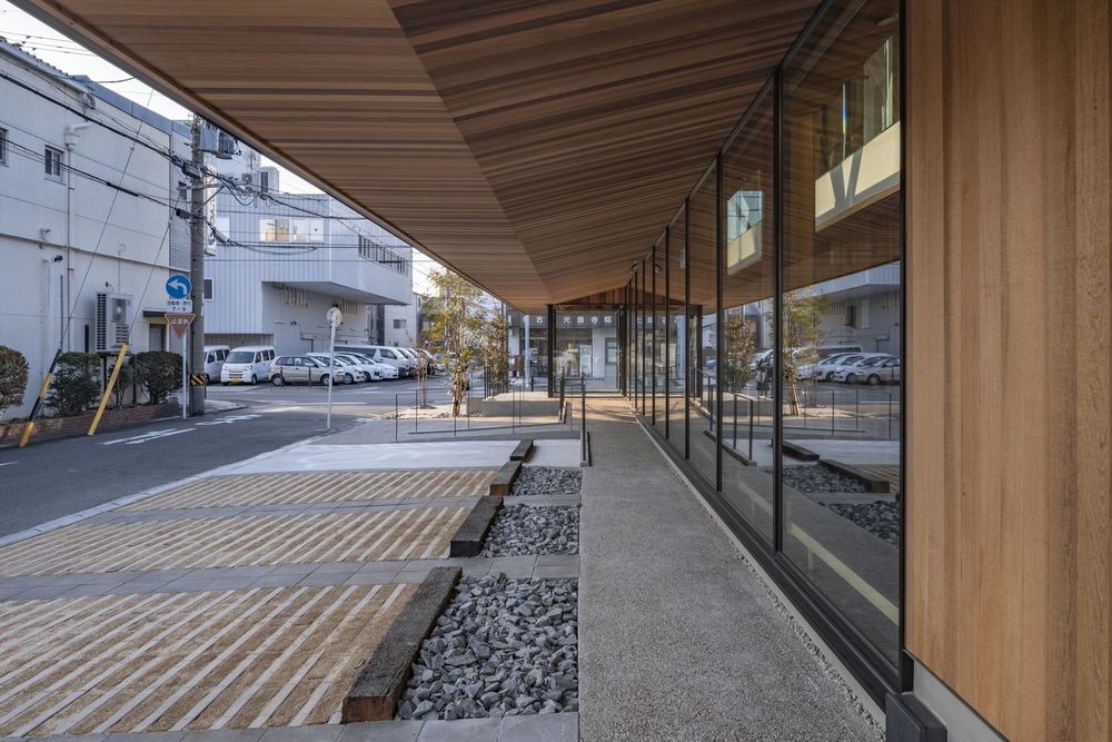 Nagoya 温暖透明的医疗空间
