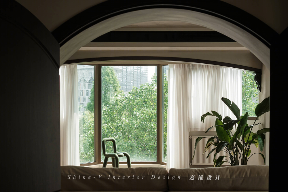 南京 140㎡复古侘寂之家，优雅与实用兼具