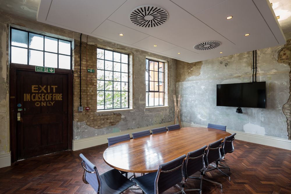 翻新传奇 | 伦敦建筑师 Squire & Partners 打造 Brixton 百货新生命