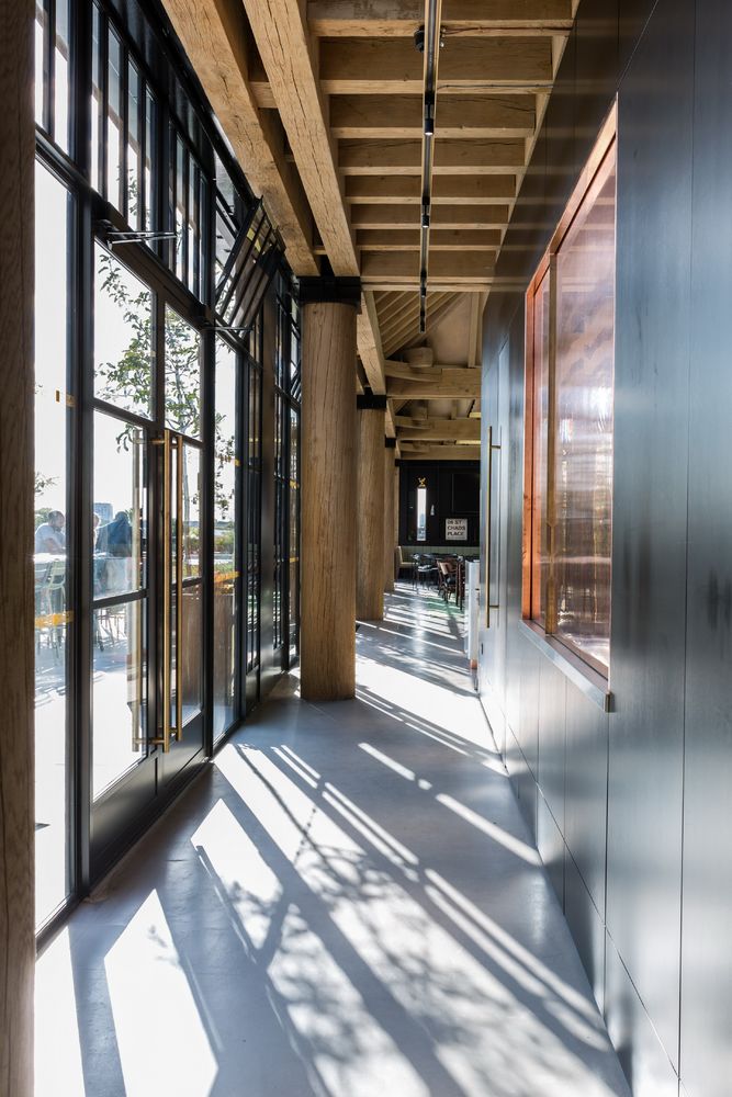 翻新传奇 | 伦敦建筑师 Squire & Partners 打造 Brixton 百货新生命