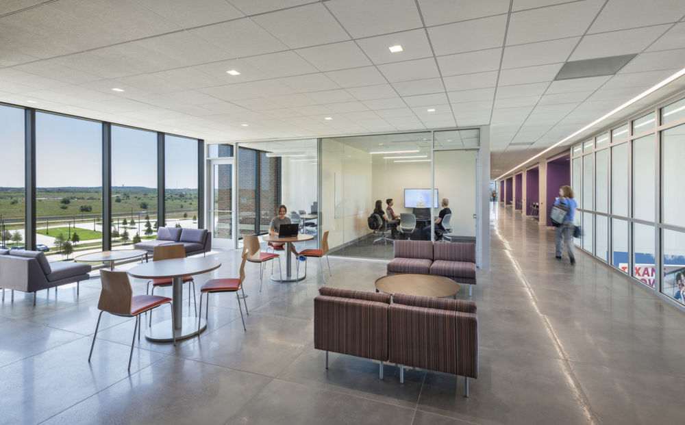 德州 Tarleton State University 新教学楼 | 融入社区，展现历史与未来