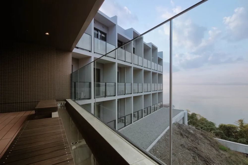 海畔温泉，日比野设计的养老院革新